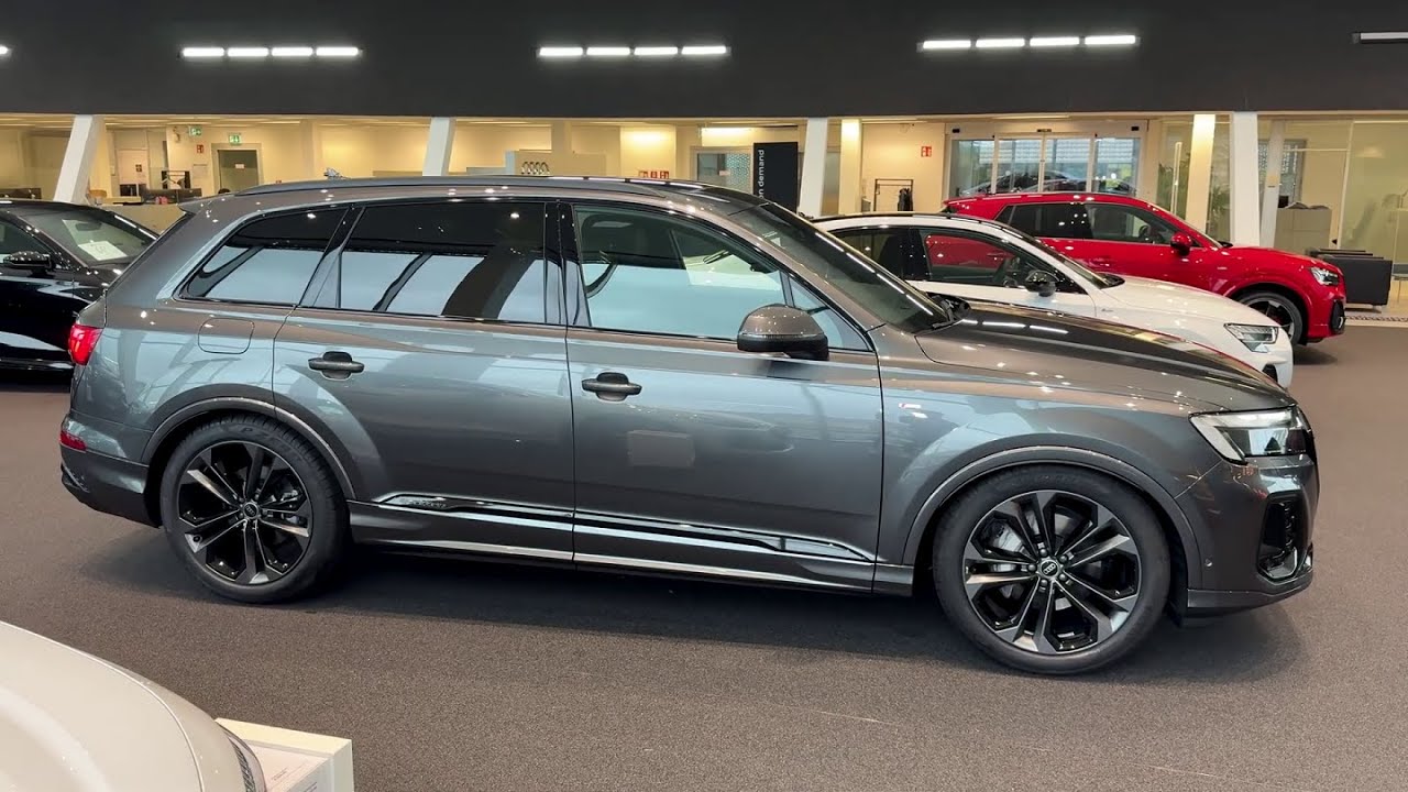 Audi Q7 S Line 2026 года — крутящий момент 500 Нм, роскошный 7-местный внедорожник и технологичны...