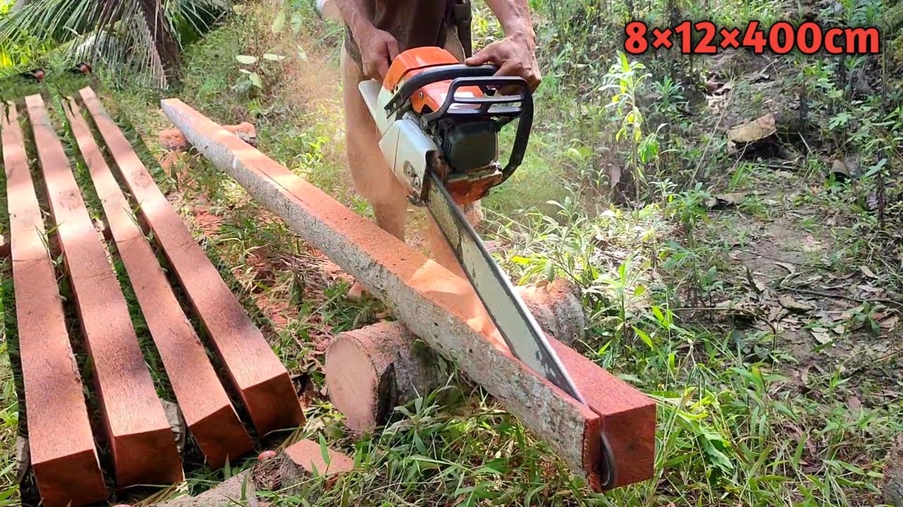 Вырежьте и сделайте блоки размером 8×12×400 см с помощью бензопилы.