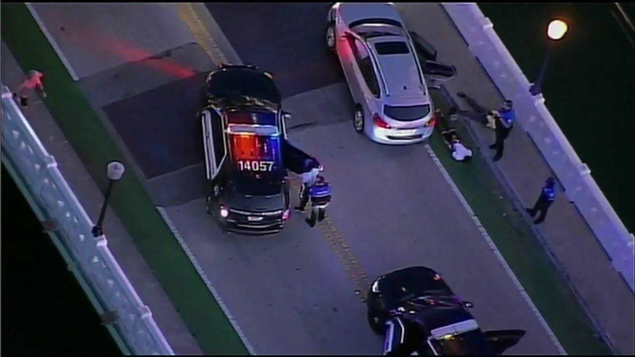 4 teens arrested after carjacking leads to police chase in Miami Beach