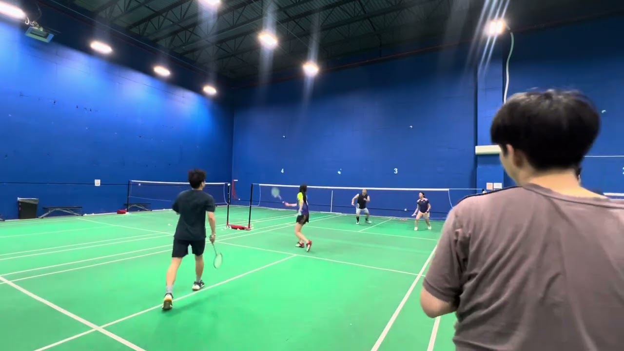 2025-10-30 Sharon Yang V Leo Yiwei