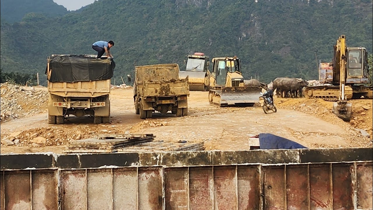 Công trường gọn gàng nghỉ Tết