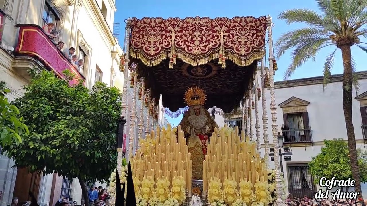 Virgen del Valle (El Cristo), petalada Rafael Rivero, Viernes Santo Jerez 2023