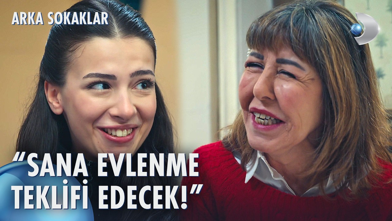 Nazike'nin ağzı durmadı müjdeyi verdi! | Arka Sokaklar 740. Bölüm