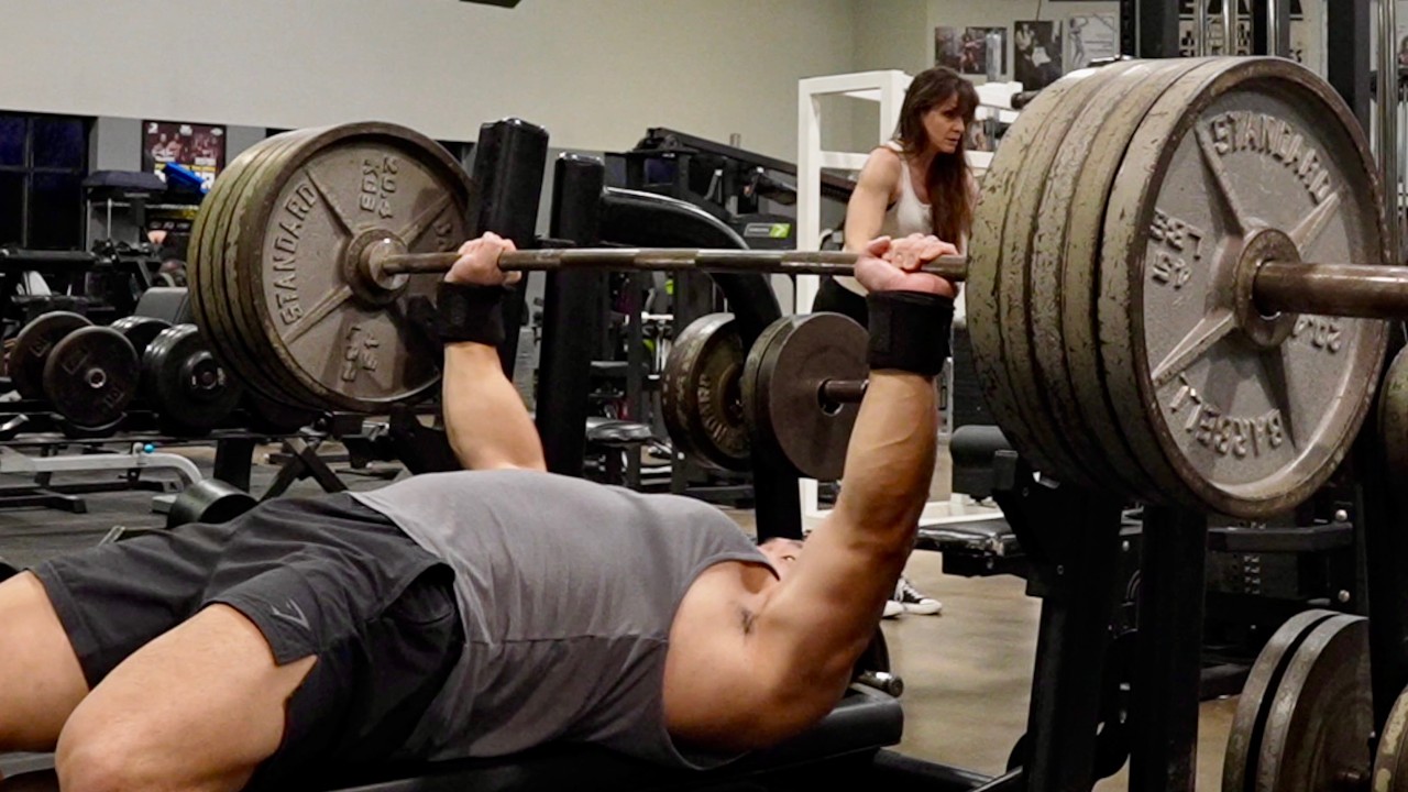 Benched 5 Plates… Then Pressed 180s (Gym Reactions)