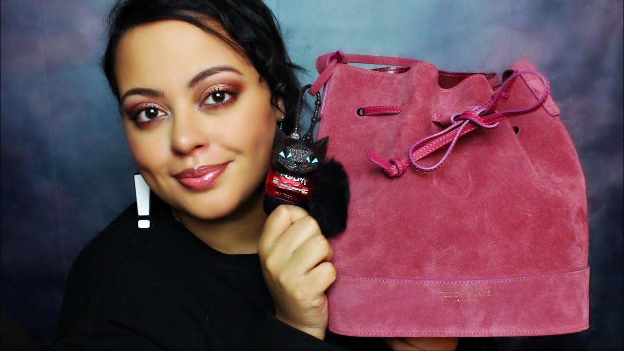 ASMR| What's In My Bag - Show & Tell