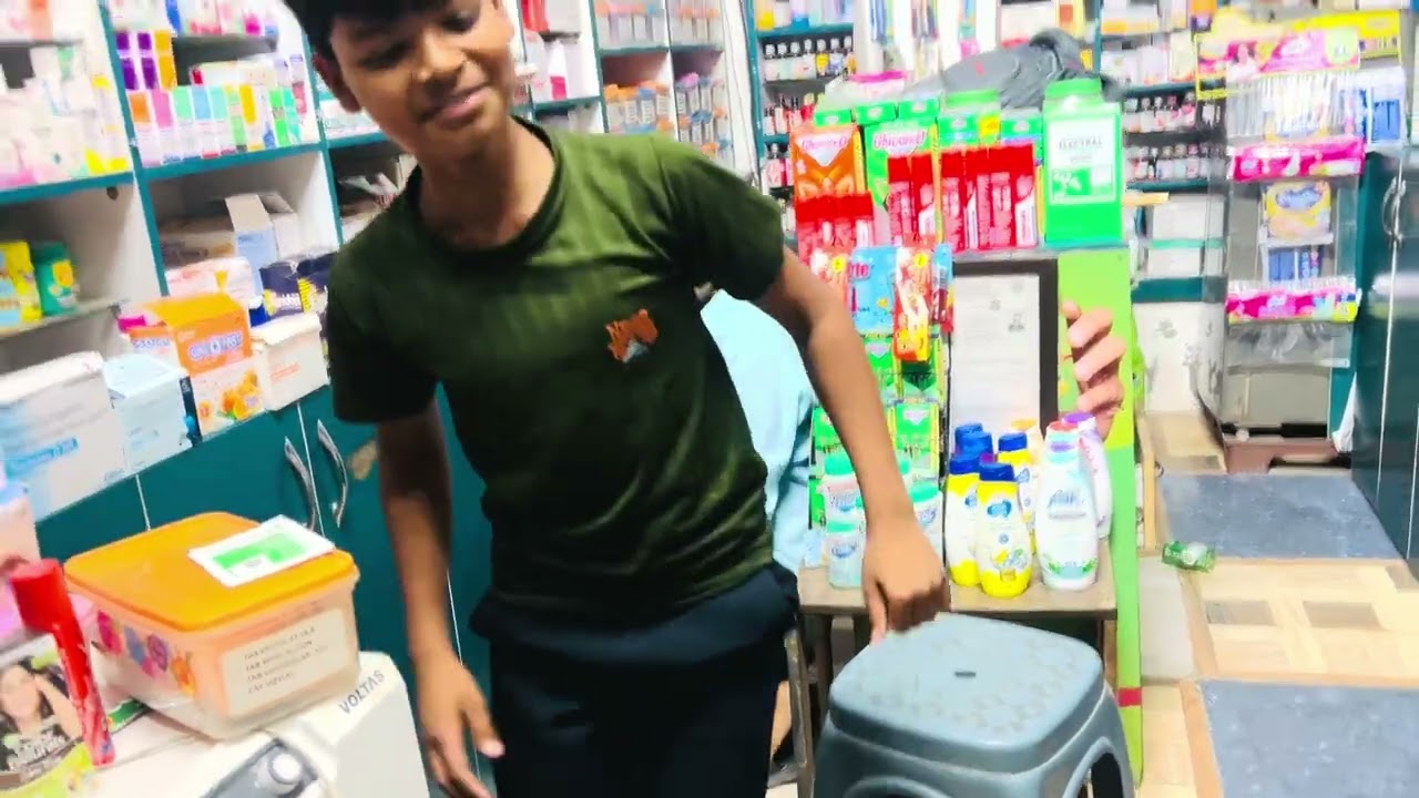 #viral #comedy 🤣🤣😁😂😂TYAGI PHARMACY 