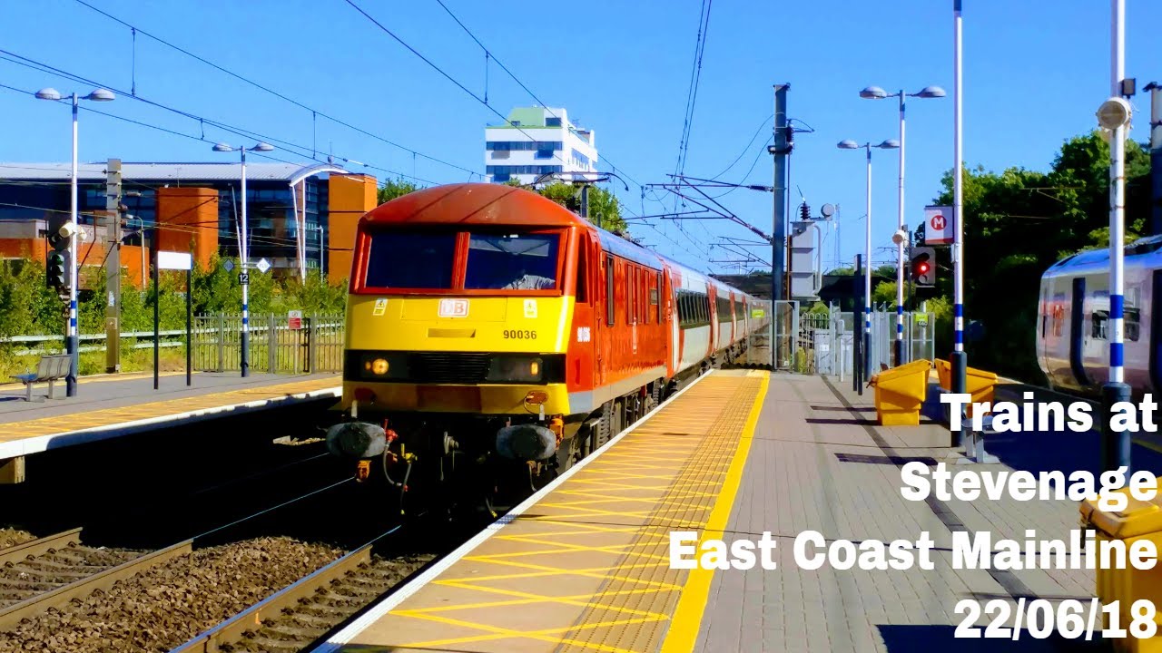 Evening Peak at Stevenage Railway Station, ECML | 22/06/18