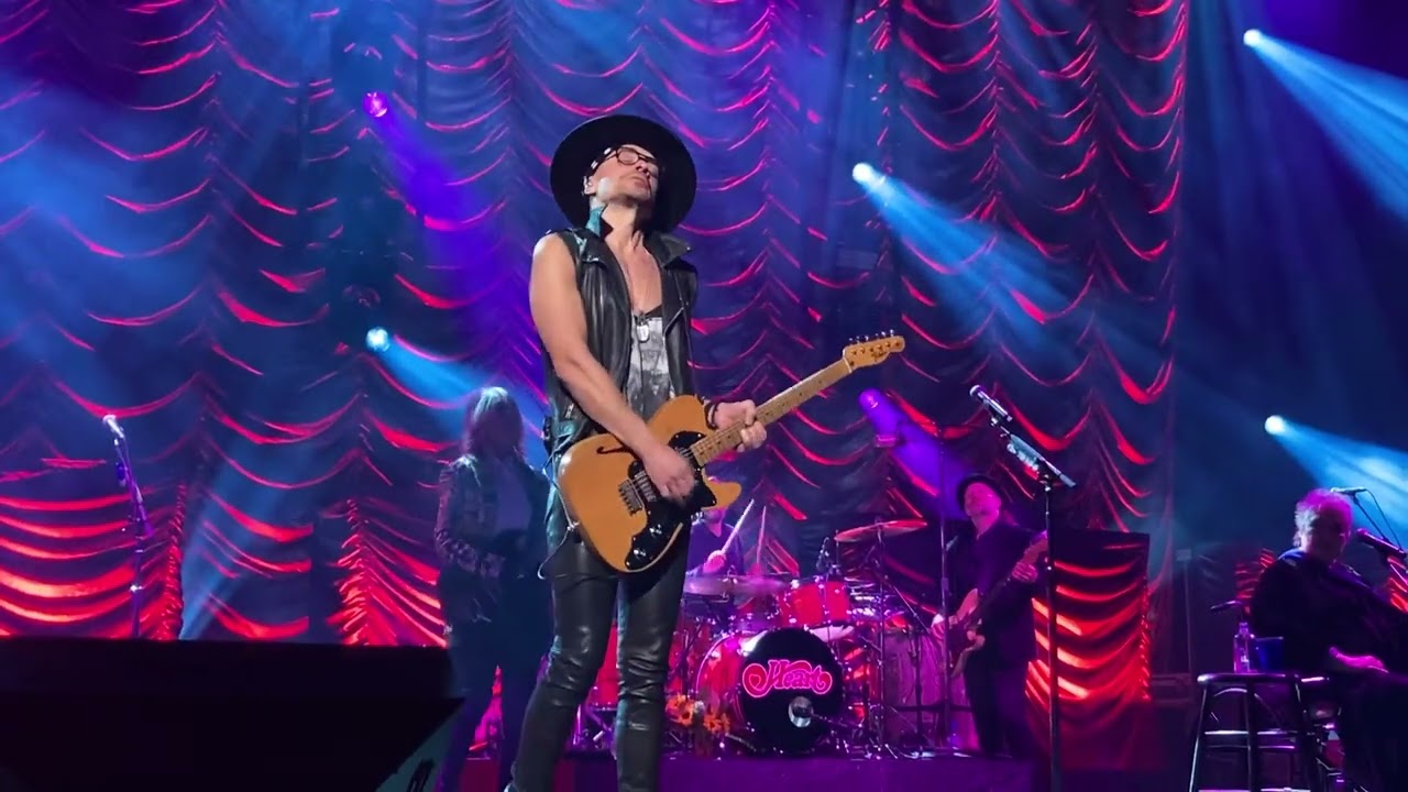 Heart - Alone/What About Love (Live from the Moda Center in Portland, OR on 3/14/25)