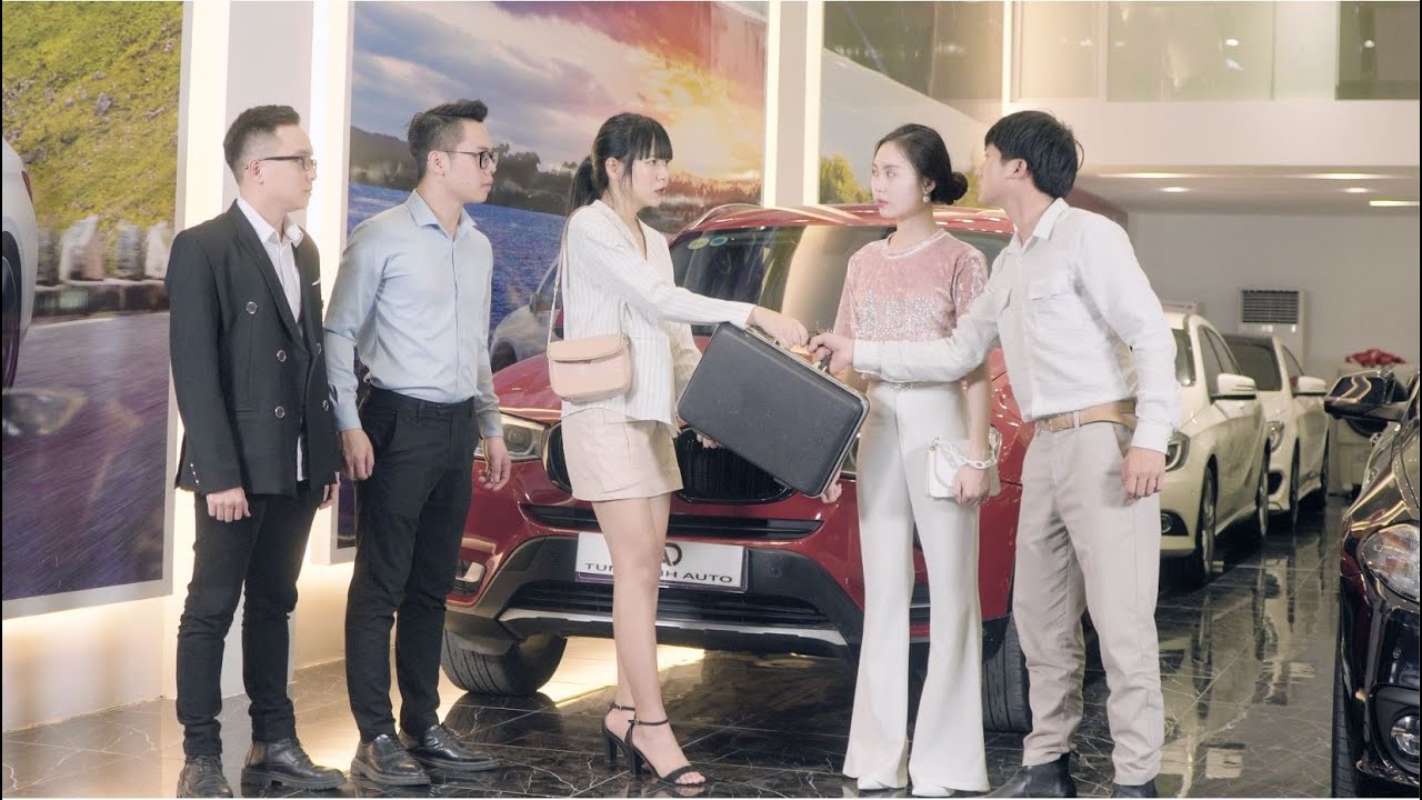 Nữ Chủ Tịch Tranh Mua Si&ecirc;u Xe Với Bạn G&aacute;i Gi&aacute;m Đốc Bị T&aacute;t V&ecirc;u Mồm V&agrave; C&aacute;i Kết - Tập 336