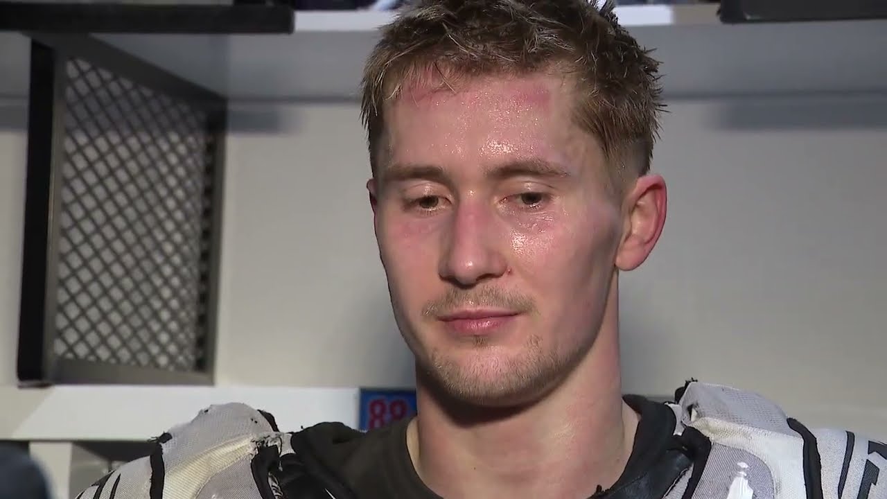 Avalanche additions Martin Necas & Jack Dury hit the home ice