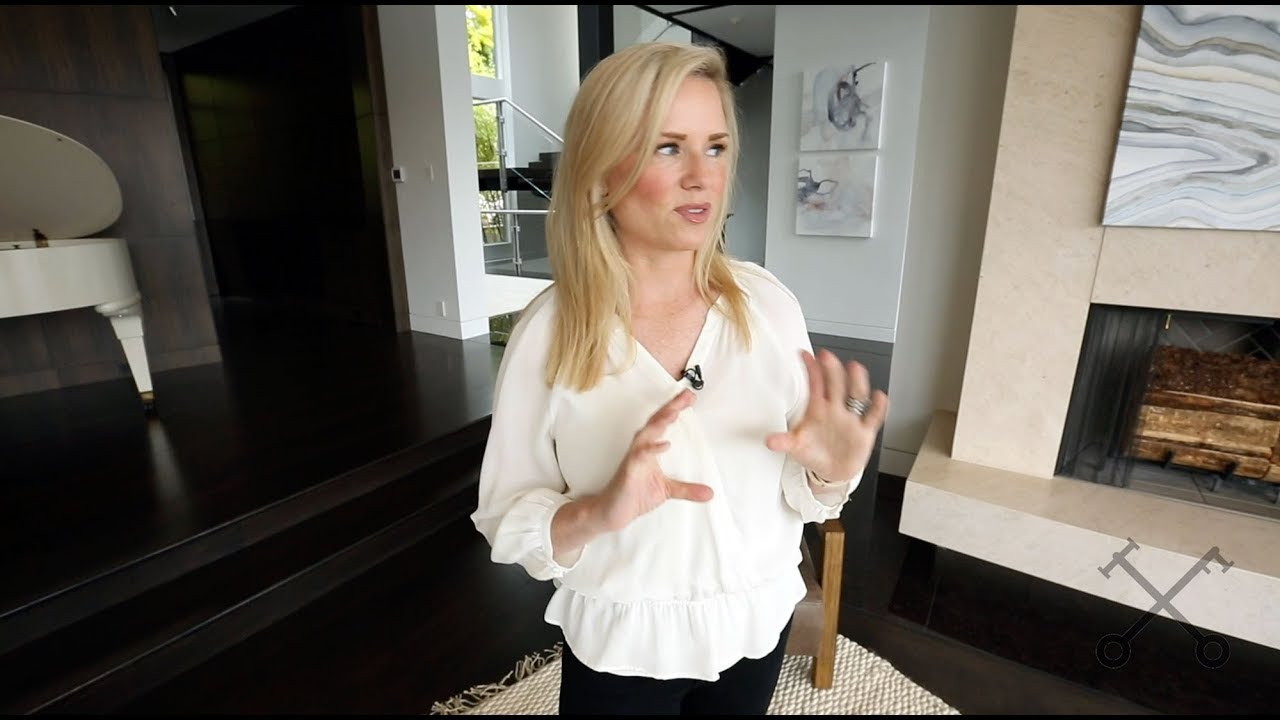 Vlog 027: Join Moya for a Tour of The Modern Lakehouse on Mercer Island