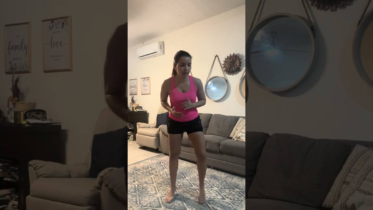 Tren superior- brazo y abdomen. Par de mancuernas y banda corta de goma.