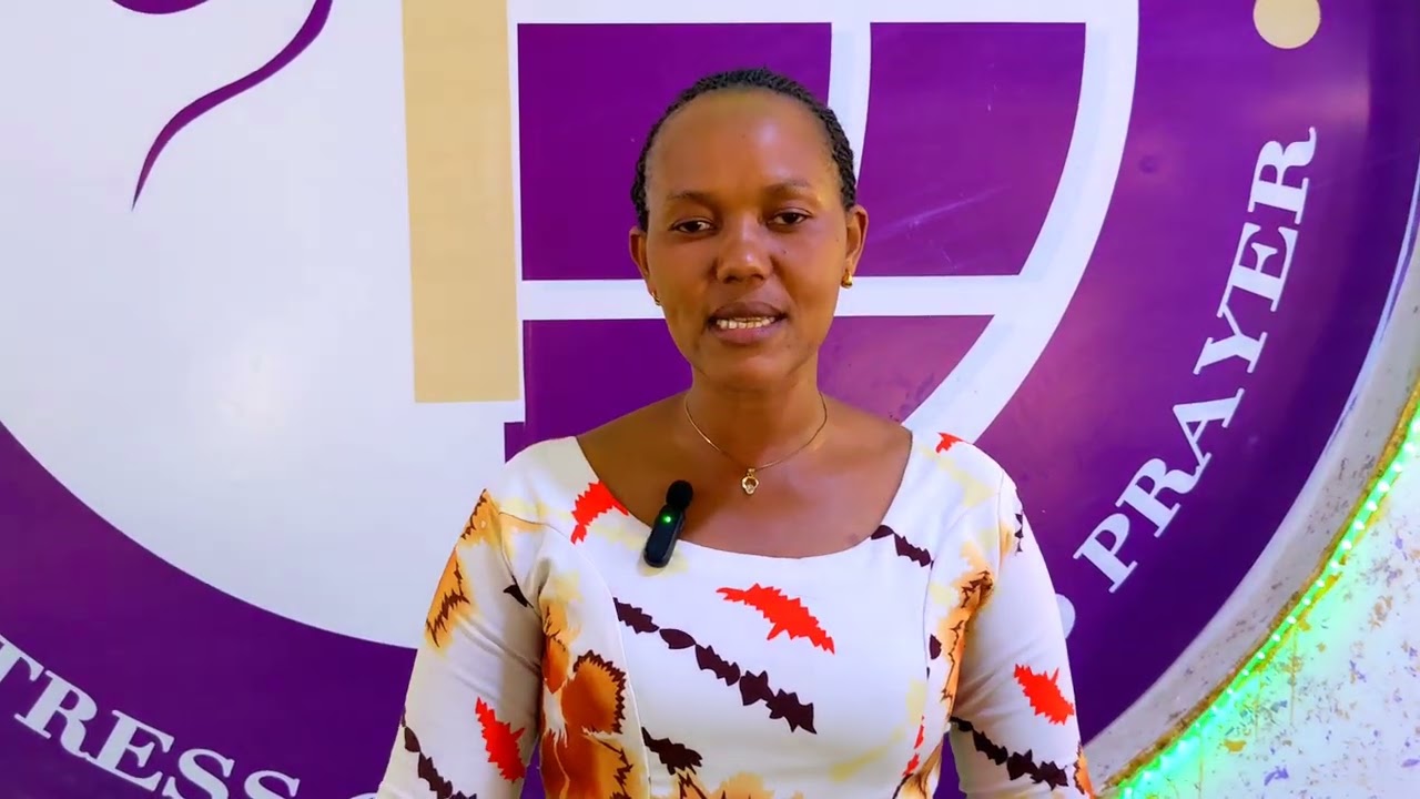 Pastor Ester Assey ana ujumbe wako hapa ndusgu msikilize pls.