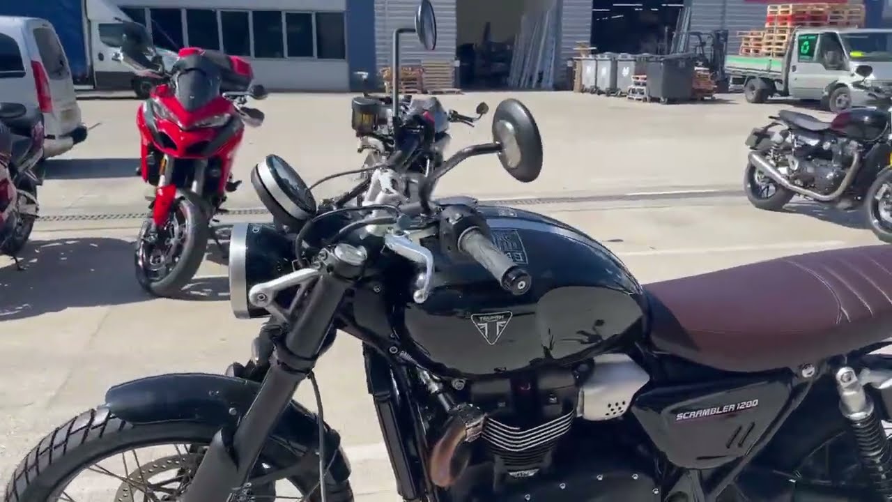 Triumph Scrambler 1200x