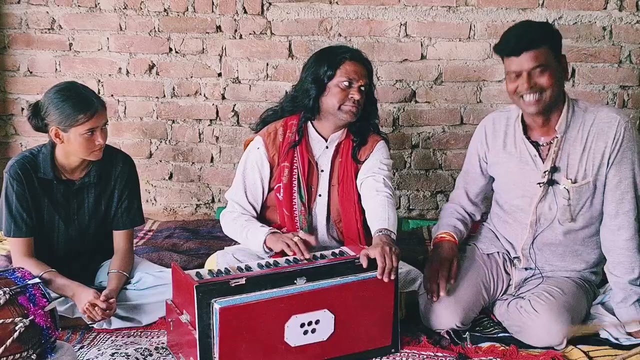 बहुत सुंदर गजल इस भरी दुनिया में कोई हमारा ना हुआ आवाज हरिओम सिंह मो09936275002-9454370132