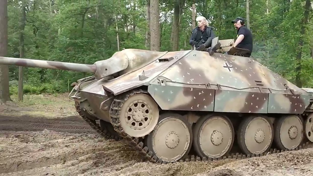 Hetzer WW2 German vehicle 