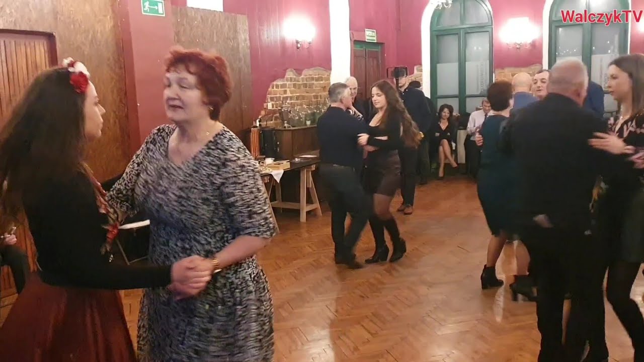 15 02 2026 POTAŃCÓWKA LUDOWA z Kapelą BURSÓW w Szydłowcu na zakończenie karnawału 