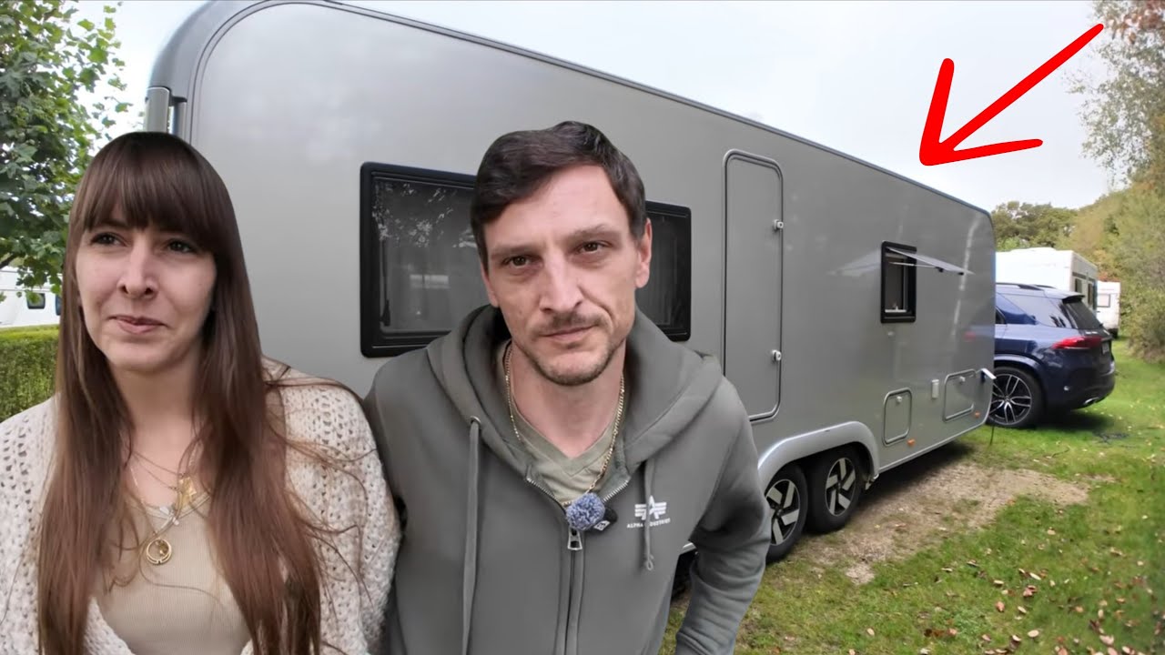 Der 65.000 € Horror Luxus Wohnwagen Adria Astella. Levin und Julia zeigen: Vieles nicht i.O.+ kaputt
