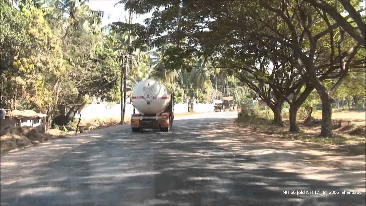 Brahmavar NH66 (NH17) : 2006 : Mabukala Bridge to Akashavani before widening/four laning