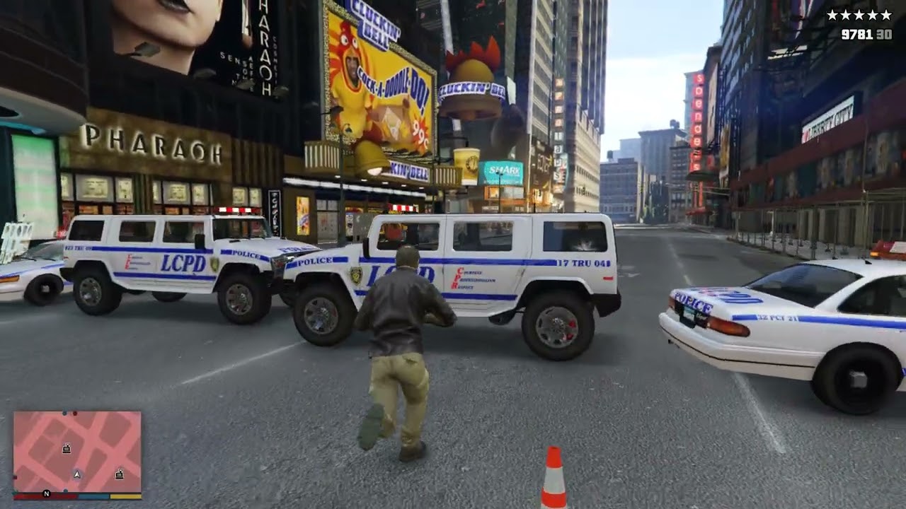GTA 5 - Trevor's Liberty City Police Station Shootout + Five Star Escape