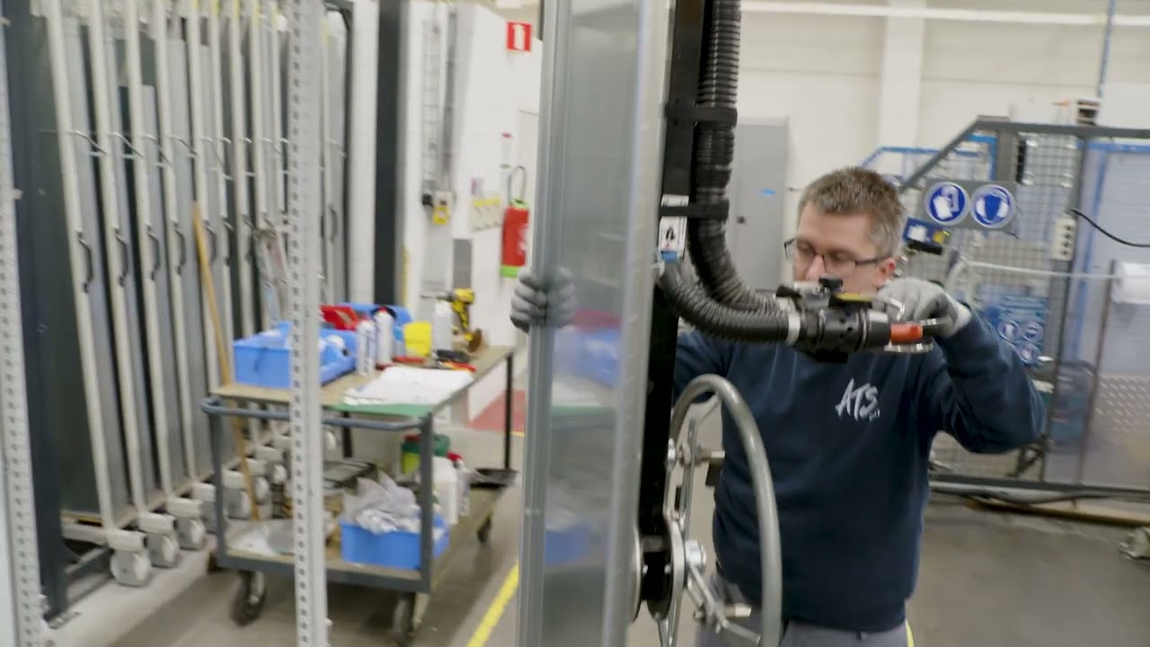 Vacuümheffer voor bordenbouwers – platen kantelen zonder moeite