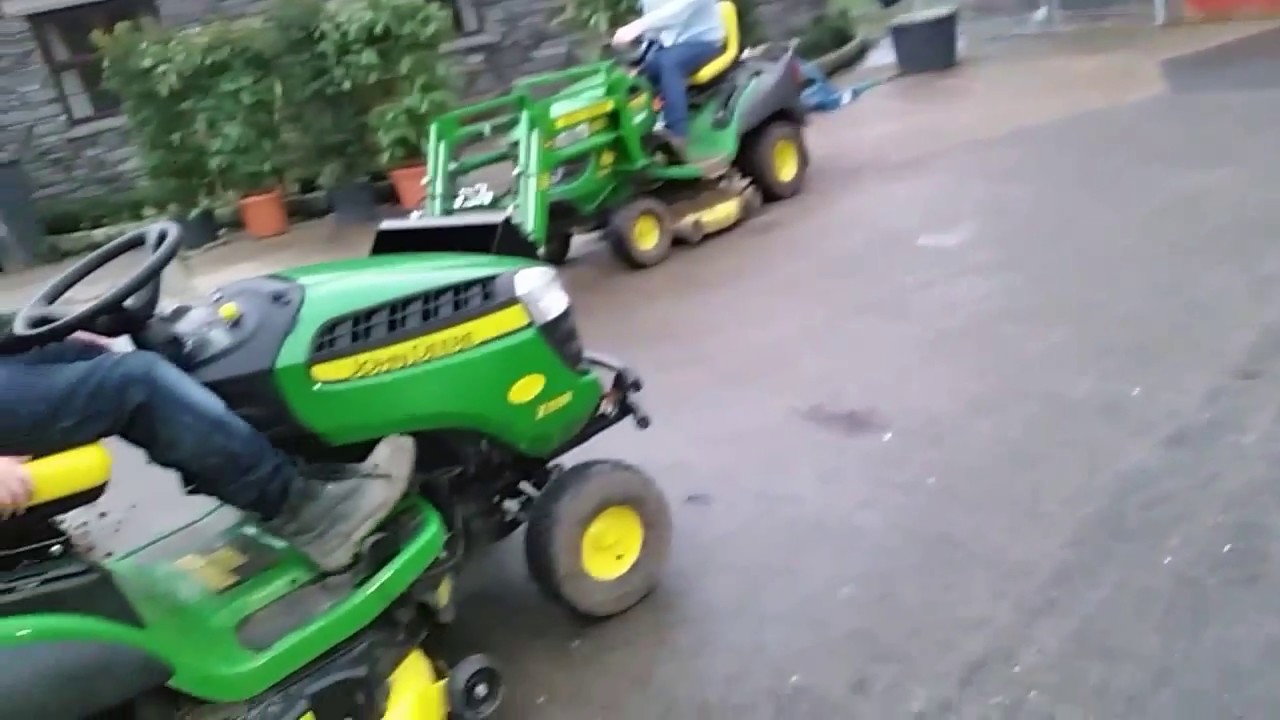 Murray bros new  John Deere loader and Kane dump trailer 2016
