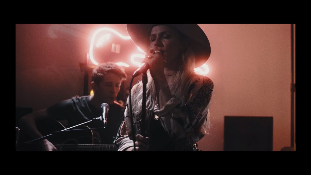 MAD Unplugged | Dancing in the Dark | Bruce Springsteen Cover | Acoustic Session