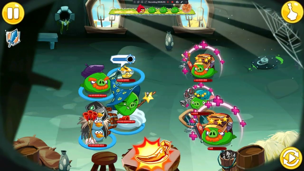 Angry Birds Epic - Mother of Golden Pigs with a bag of tricks in a team