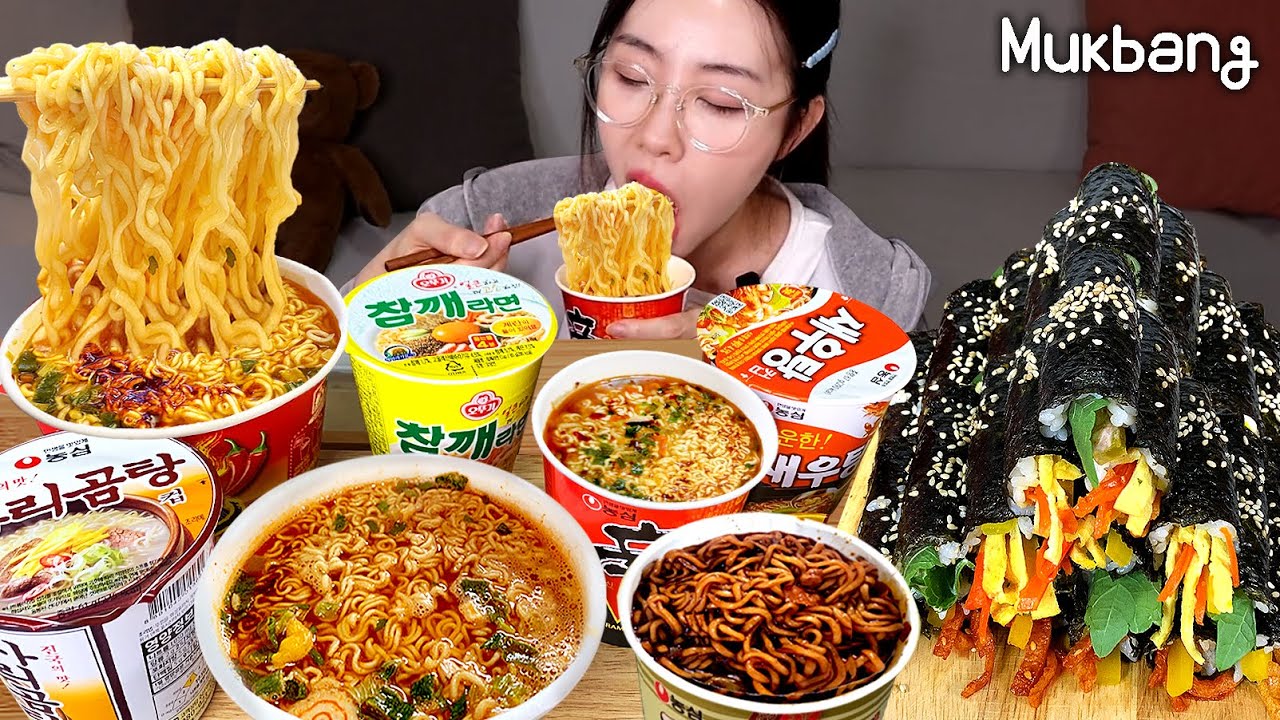 Я ел домашний кимбап и 7 видов румын на рассвете.ㅣRamen & Kimbap & cookie ASMR REAL MUKBANG