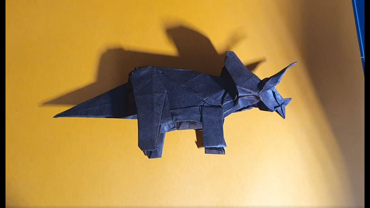트리케라톱스 접기(Triceratops Origami)