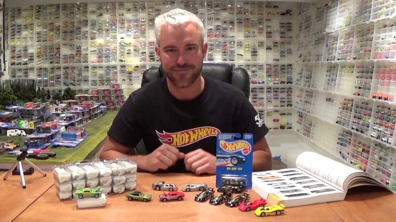 Hot Wheels VINTAGE Sol-Aire CX4 and '67 Camaro