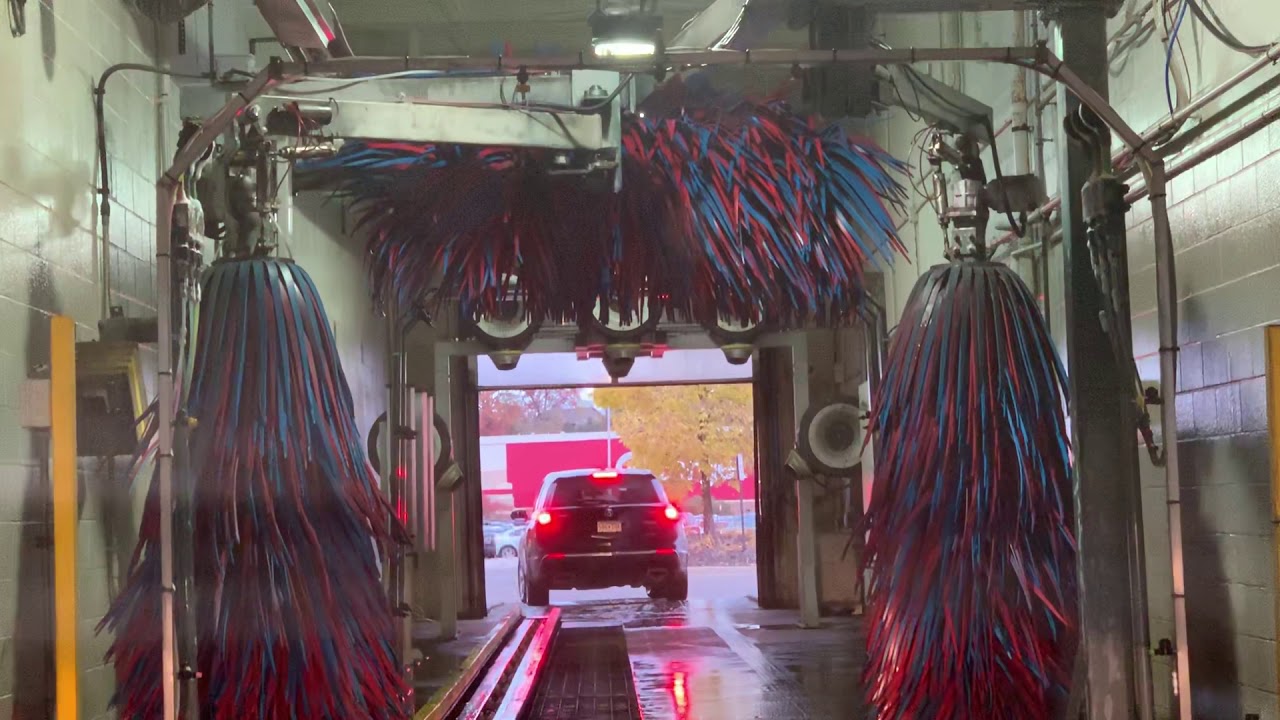 OOPS Self-Loading MacNeil Car Wash