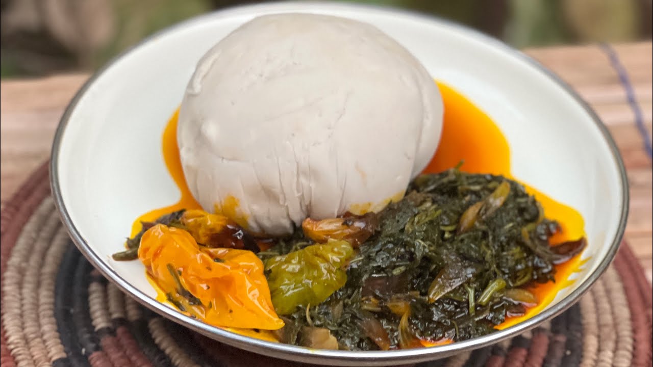 This is how to cook the unique yet delicious and healthy Nigerian meal…Miyan Kumbi and Tuwon gwaza.
