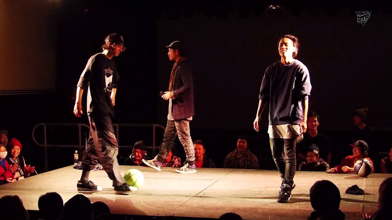 bac to pec 2013 FINAL #16 Final takuro vs Kamikaze (Freestyle Basketball Battle)