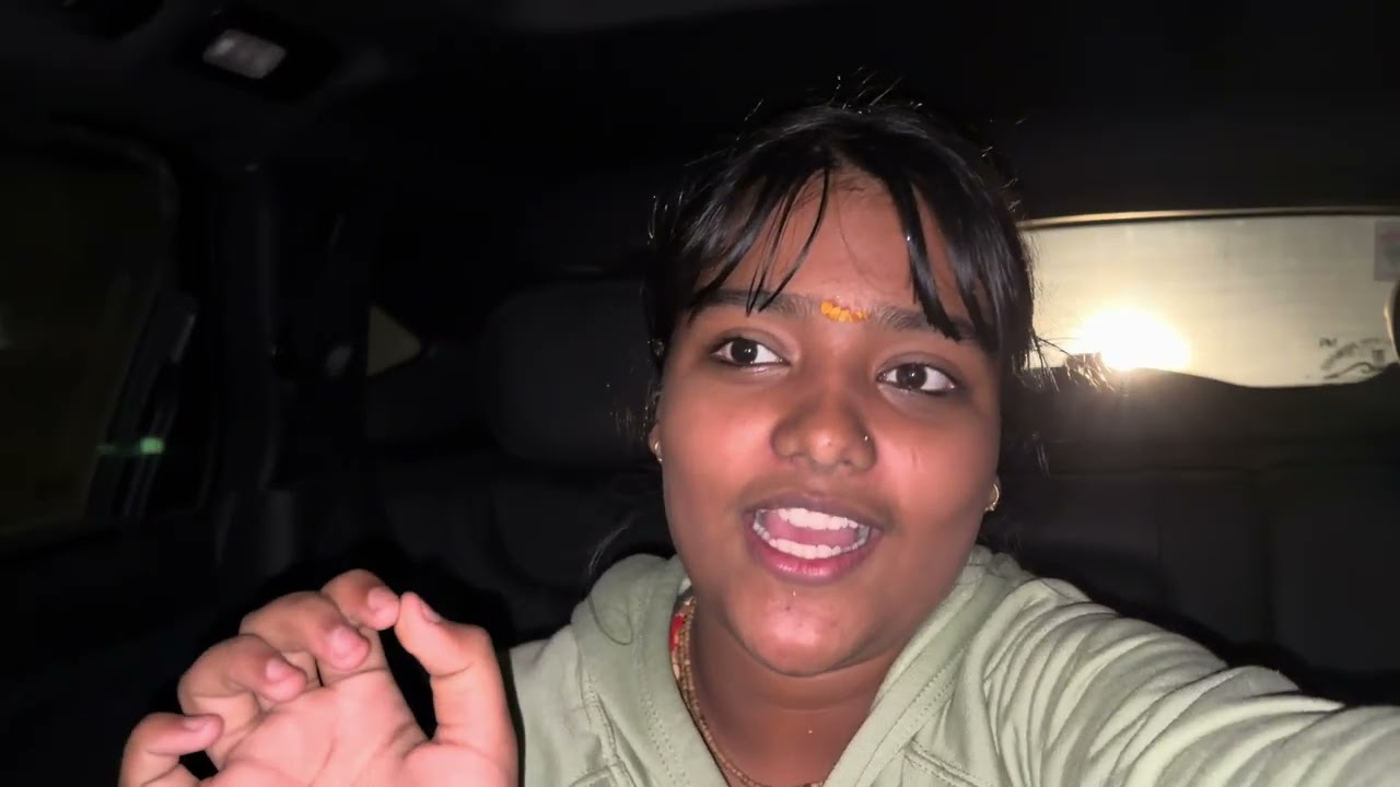 Aaj gye lagan k liye kapde lene🥰#radhakrishna #vlog 
