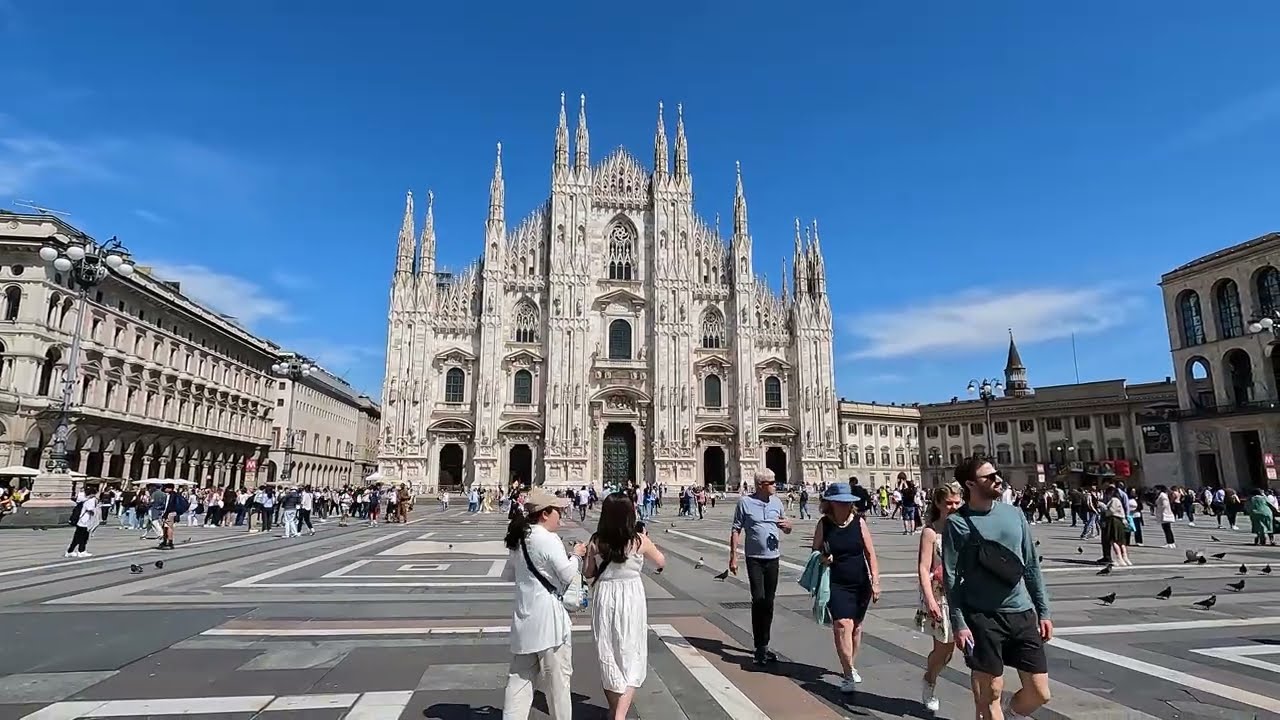 MILANO, 15 MAGGIO 2025 - PIAZZA DEL DUOMO A 360° -