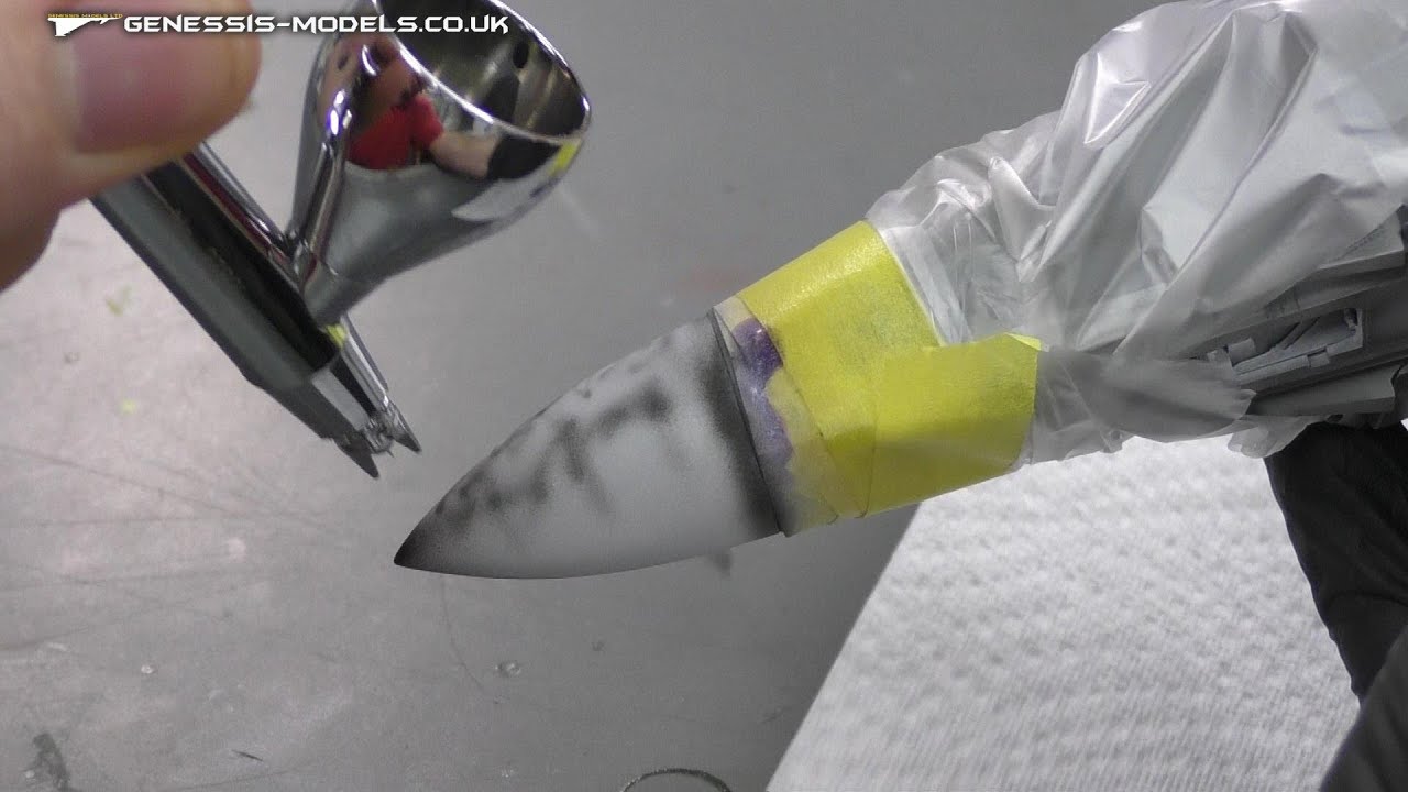 Spraying Black : Building The Revell Phantom FGR.2 1/48 Scale : Episode.20