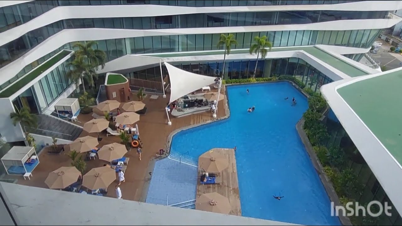 $500 Night in a Luxurious Hotel - Is It Worth It? Conrad Manila