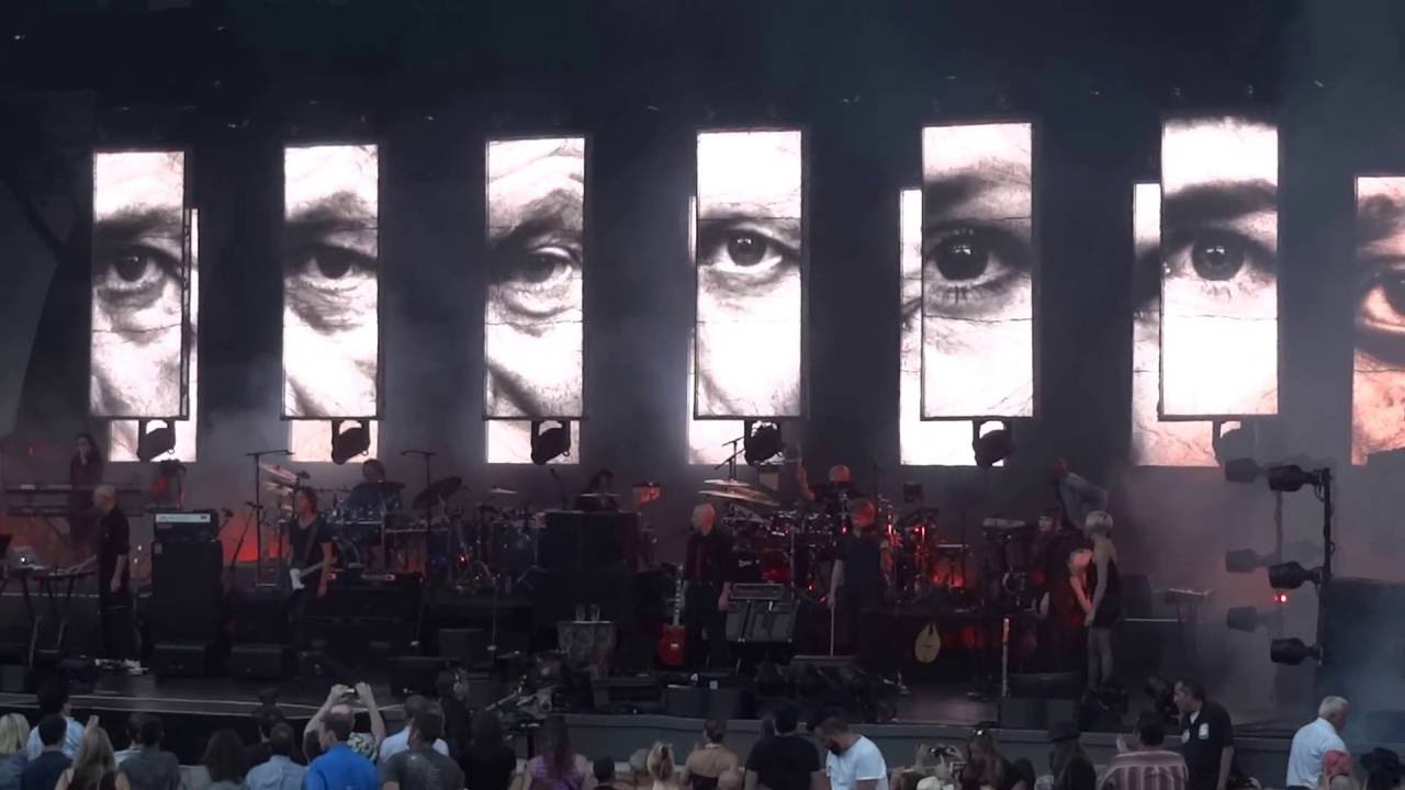 Peter Gabriel and Sting Play 