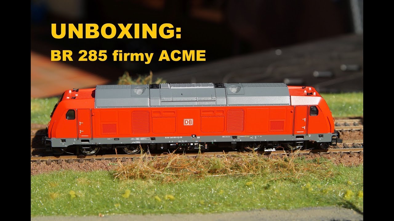 UNBOXING: BR 245 firmy ACME