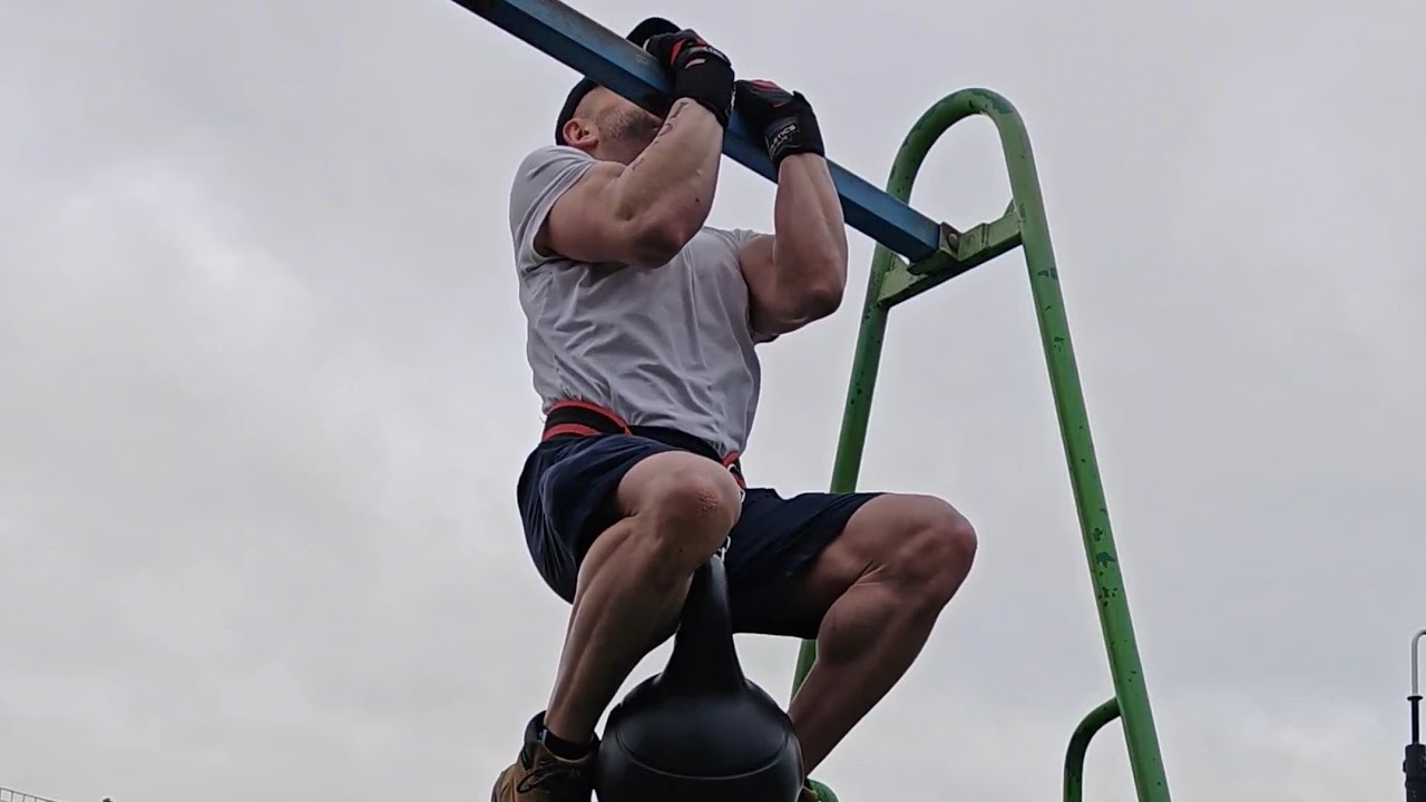 GAJ’S URBAN SPORTS | 22KG WEIGHTED CHIN UPS! | 8 Sets = 139 Reps! | Monday 2nd February (4K 60FPS)