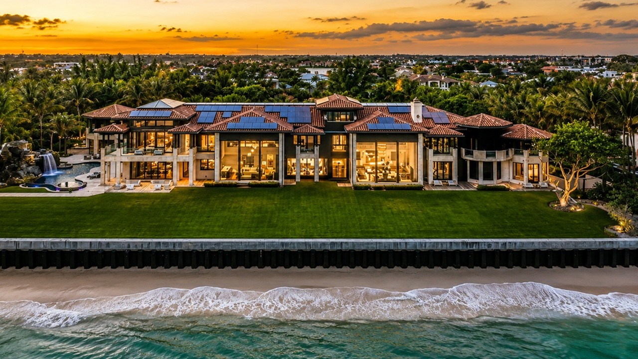 Manalapan Florida House Tour - Inside a $150 Million Oceanfront Florida Mega Mansion