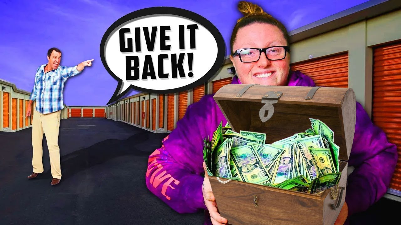 Trunk FULL OF MONEY So HEAVY I Can Barely Lift It Found Inside An Abandoned Storage Unit!