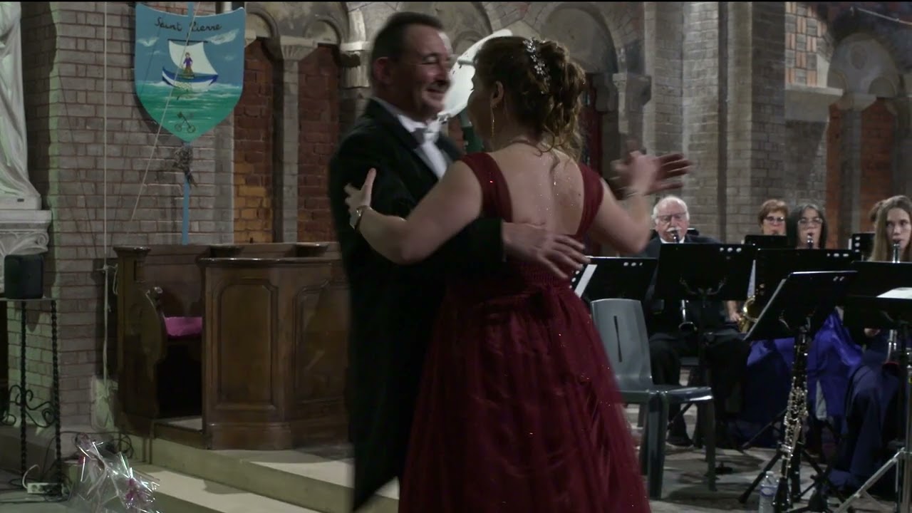 La Deuxième valse de D. Chostakovitch par les Amis de la musique