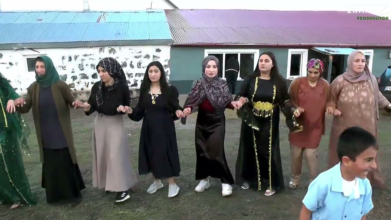 Kars Merkez Halefoğlu Köyü (NAZLI & MUAMMER)-Part 2 SİZLERLE