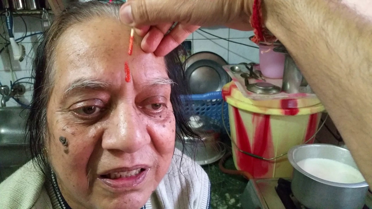 KASHMIRI PANDITS   TIKA PROCESS   Beautiful MAHA SHIVRATRI    24thFeb2017