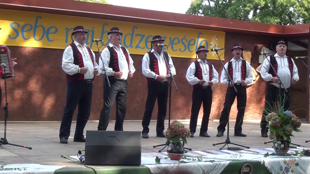 Zašpivajme sebe naj budze vešelo  1