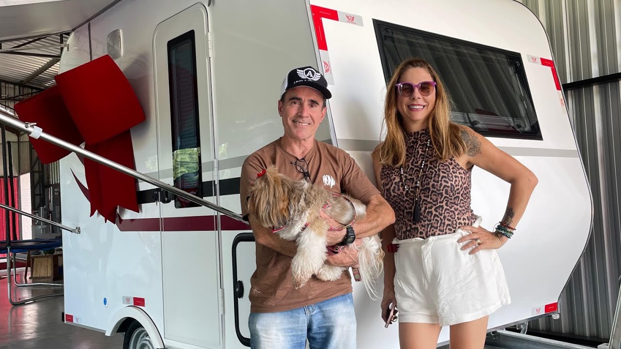 Tour pelo trailer Apolo 3000. Nosso Kinder Love, amor a primeira vista!