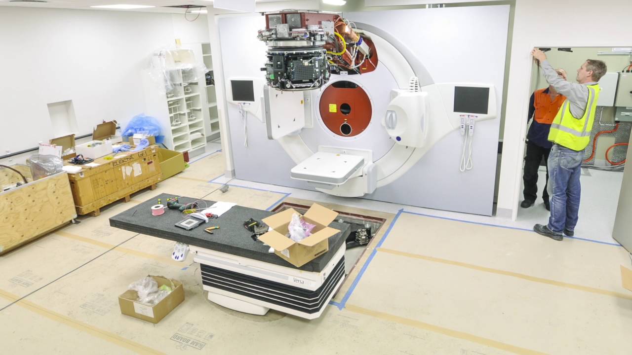 SCHHS timelapse footage of Elekta Versa HD linear accelerator installation