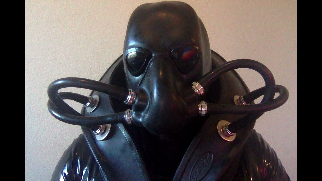 Rubbers Finest Mask and Smellbag Drone Acclimation